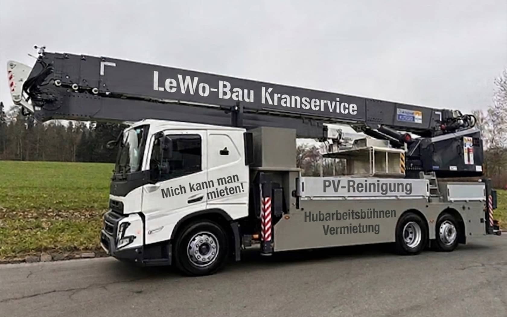 LeWo-Bau Montageservice – Leistungen – Hubarbeitsbühne Kranservice (Vermietung)